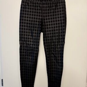Sanctuary Black and Gray Patterned leggings /pants